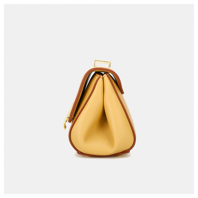 bolsos bandolera de solapa cuadrada de cuero amarillo con cierre 